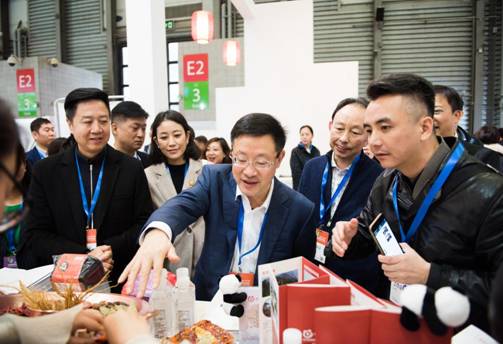 201812121522474073 ÎÄÂÃлúÔµ ×ðÁú¼¯ÍÅ´óƽ̨