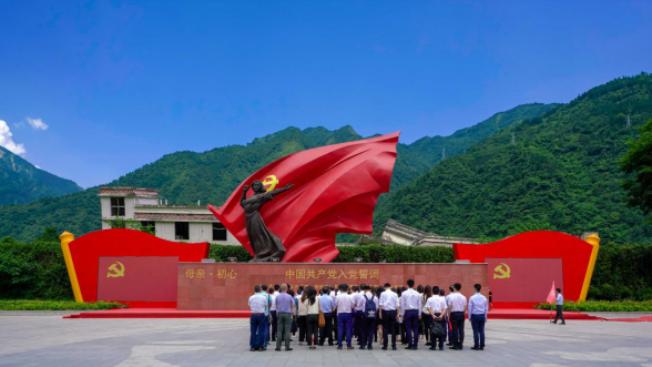 żŵί֯չֳѧ ܲ·һ⵳ջ