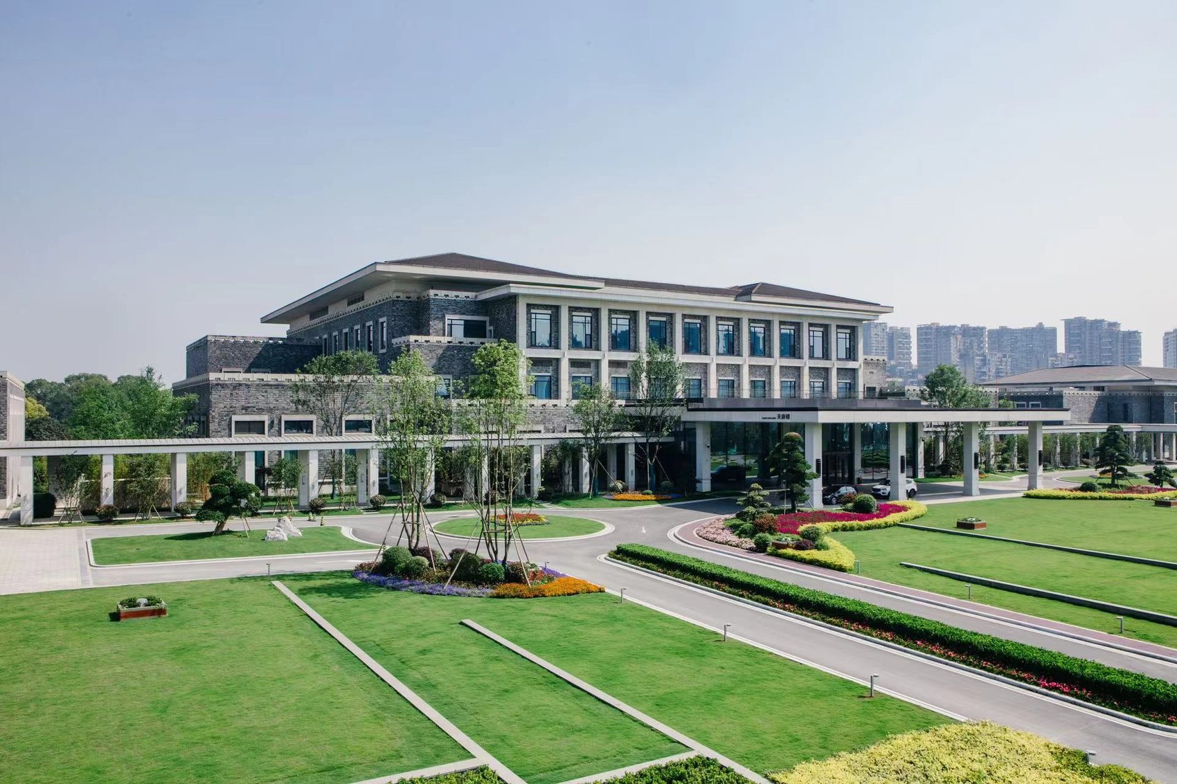 747ba9af-4820-4f1f-9c88-4192850cccb3