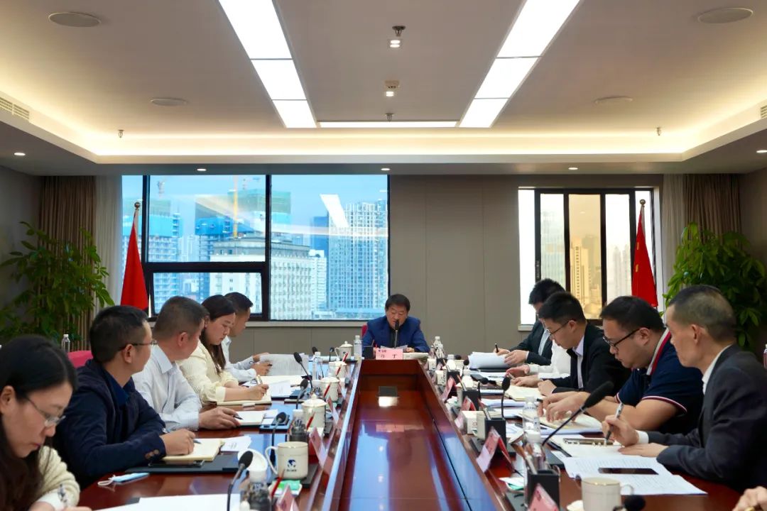 8deee5c8-ac84-4c27-8074-f7ac472758b1 8deee5c8-ac84-4c27-8074-f7ac472758b1