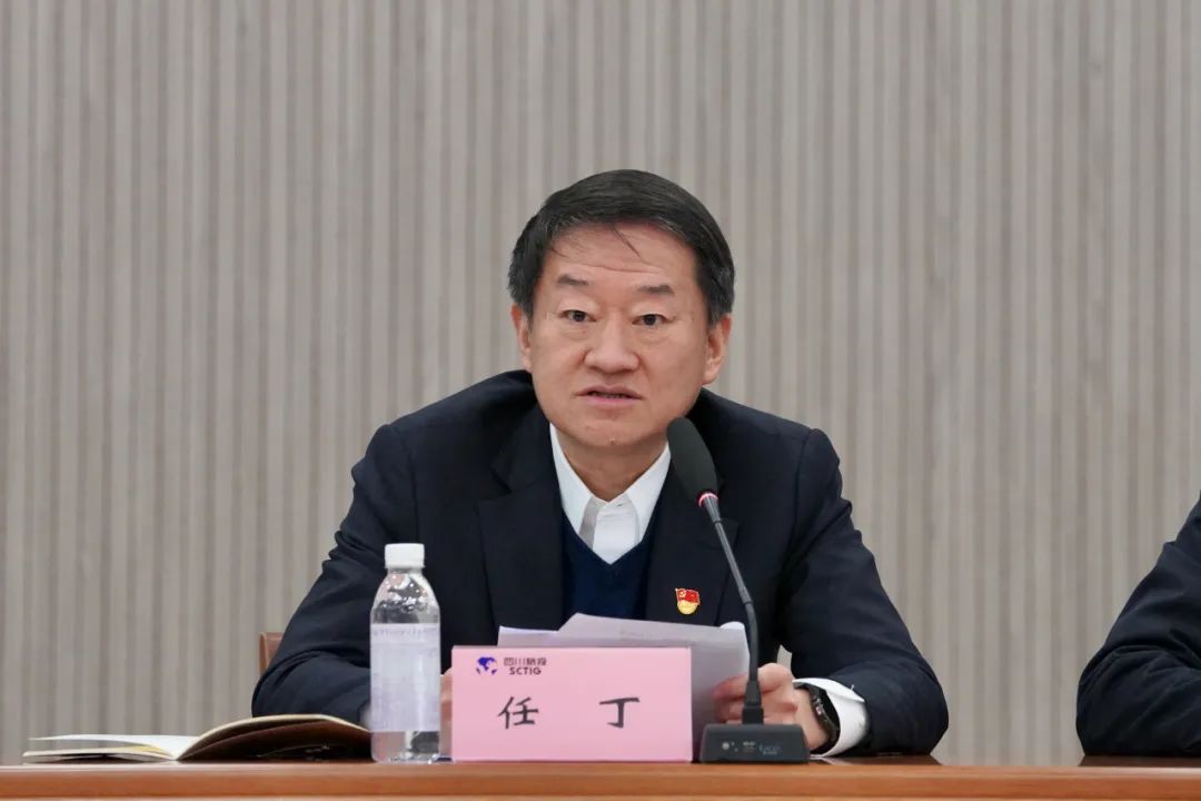 0d4d8358-175d-47b5-8c81-8b7201ea744e 0d4d8358-175d-47b5-8c81-8b7201ea744e