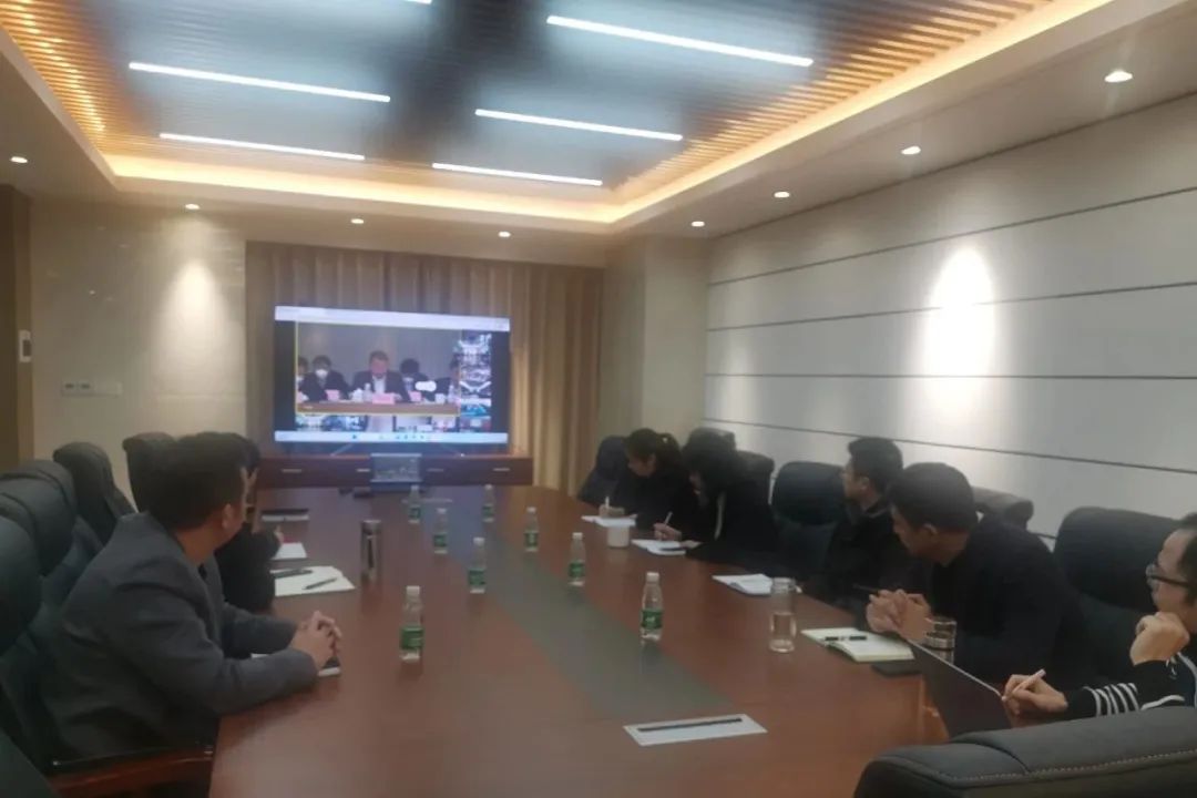 2d051392-67cf-4737-b047-0e779fccad28 2d051392-67cf-4737-b047-0e779fccad28