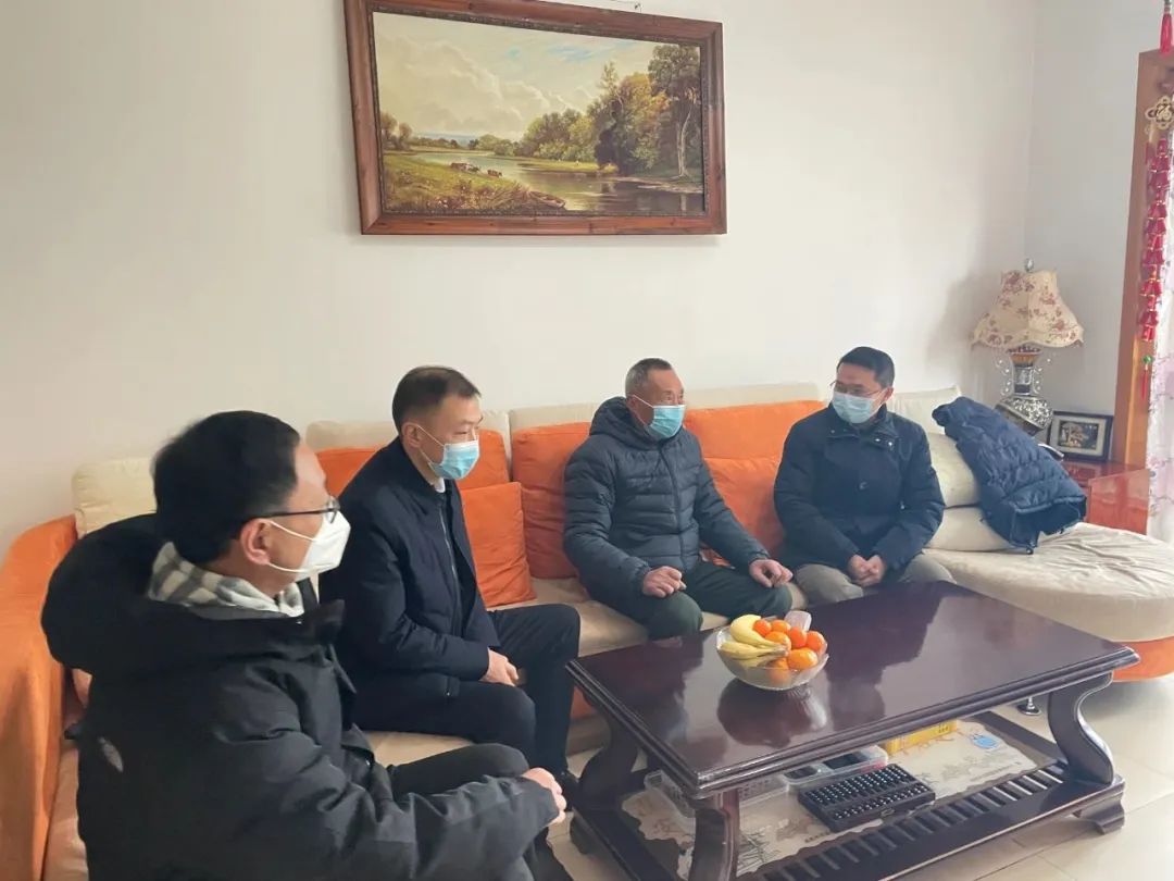 d0357ef4-f757-41aa-8de1-9ad6ed8b31ea d0357ef4-f757-41aa-8de1-9ad6ed8b31ea