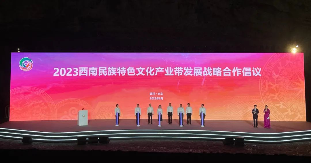 d932b2be-1354-4746-a352-efe5c655105e d932b2be-1354-4746-a352-efe5c655105e