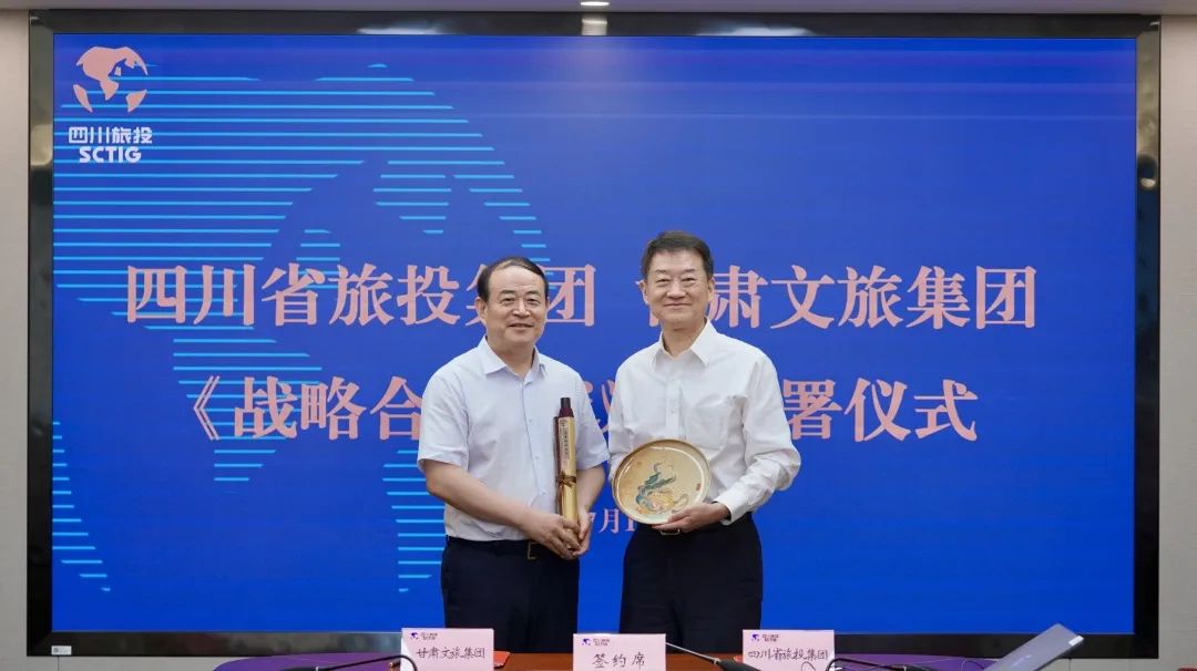 94819024-6d6a-47ee-8b58-7af0a9d853ff 94819024-6d6a-47ee-8b58-7af0a9d853ff