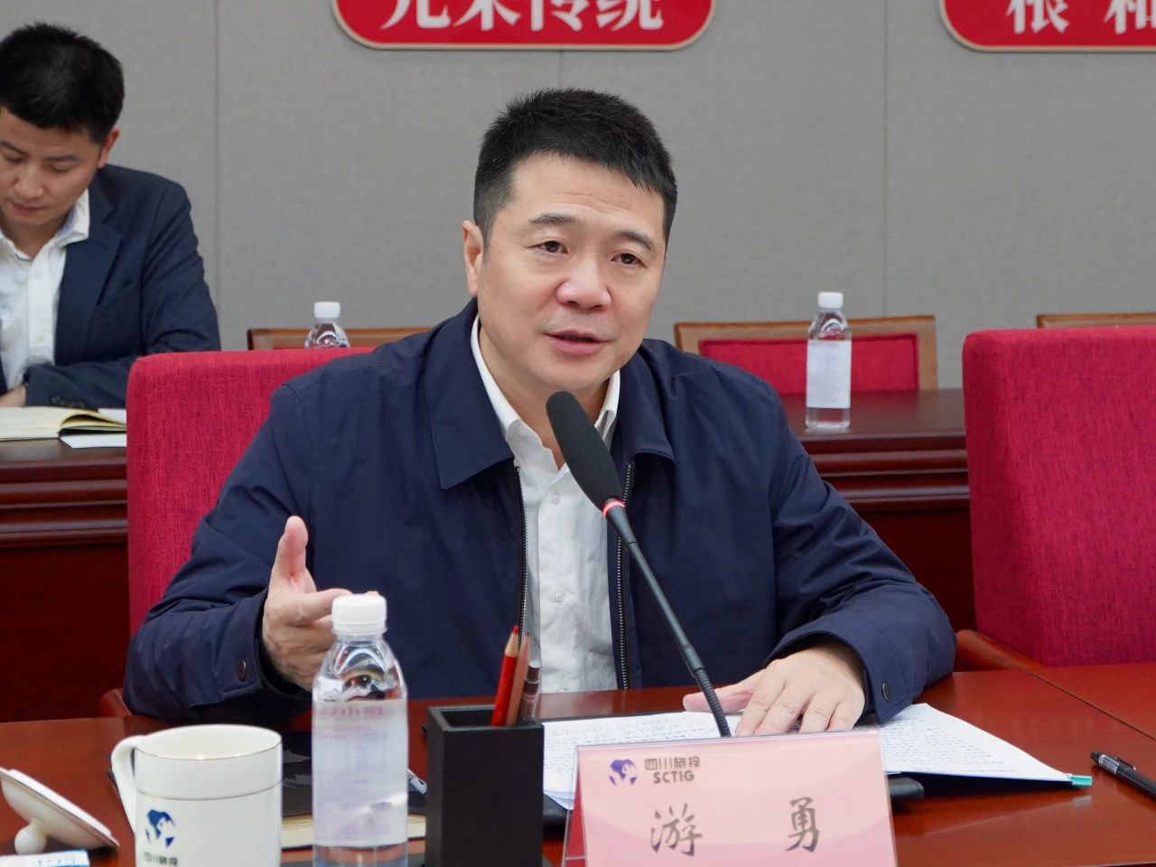 2de8f329-cd38-4169-ab79-43957bc1ebba 2de8f329-cd38-4169-ab79-43957bc1ebba