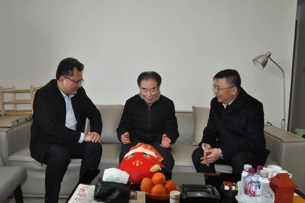 bfdd9bde-af36-4a2a-9f3d-d915f4d9c138 bfdd9bde-af36-4a2a-9f3d-d915f4d9c138