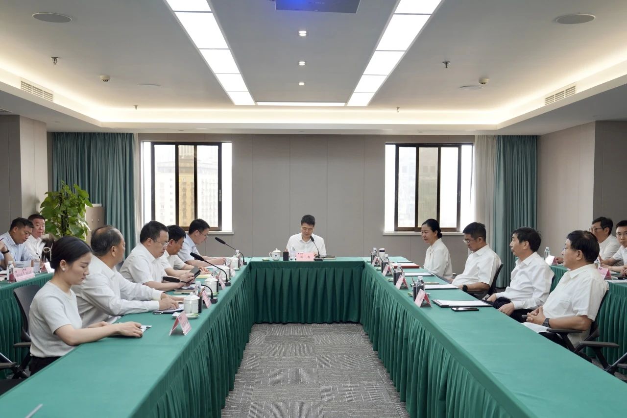 c4ef9548-bf1e-41ac-97fd-28f36e58b20b c4ef9548-bf1e-41ac-97fd-28f36e58b20b