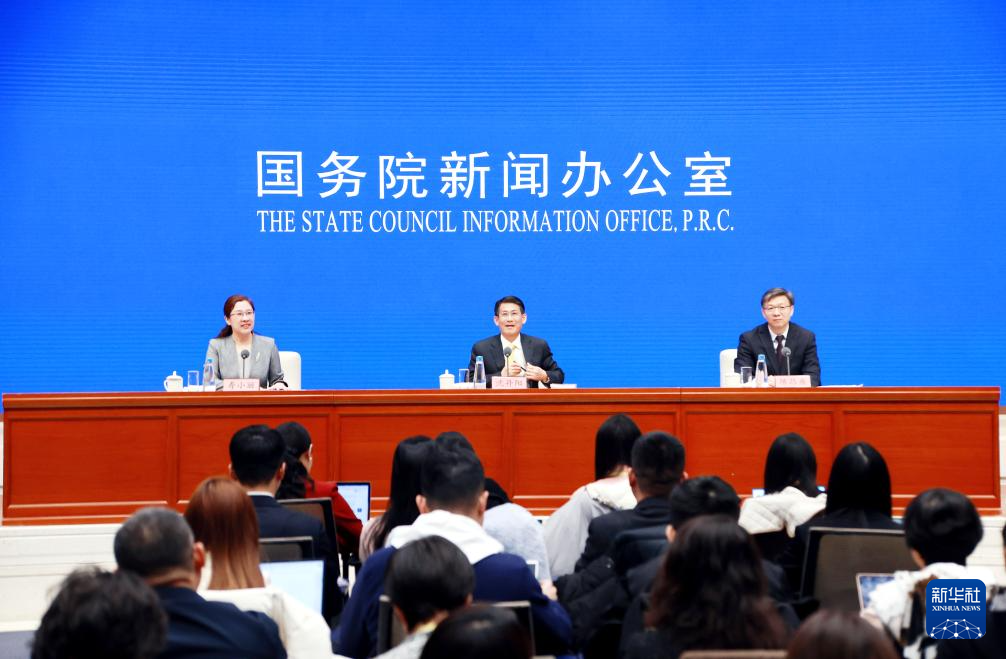 6c0edad3-7922-4472-bbfa-ec73b493579f 6c0edad3-7922-4472-bbfa-ec73b493579f