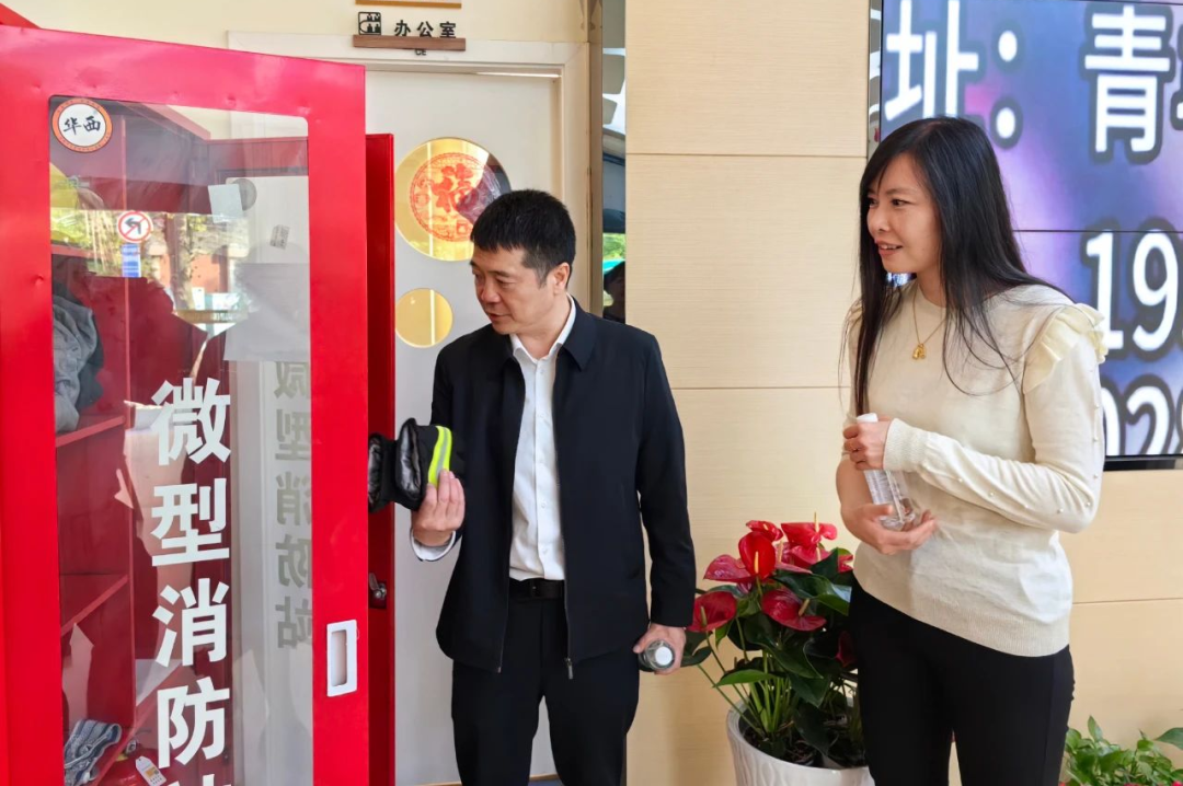 cf025e21-dadb-4e32-840d-4b73822a1ec0 cf025e21-dadb-4e32-840d-4b73822a1ec0