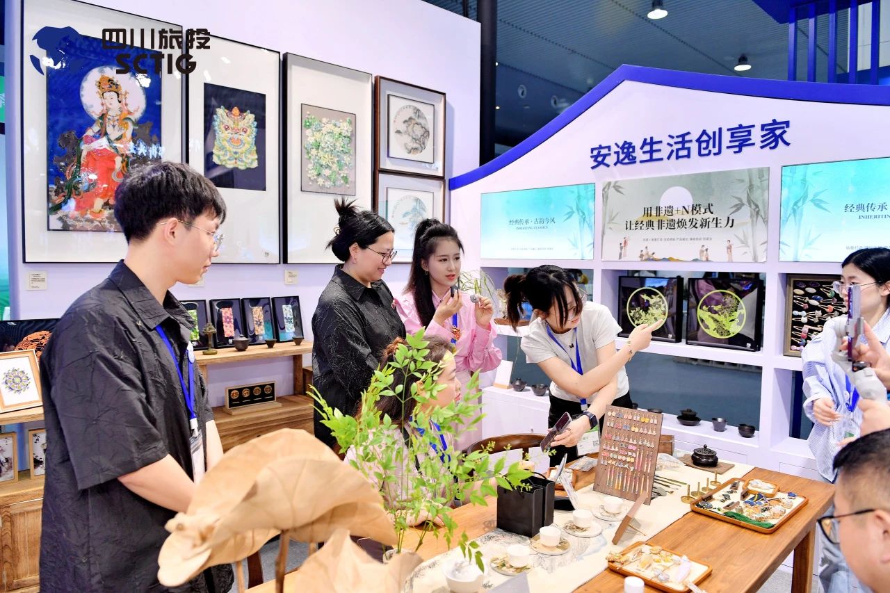 63890b66-4c44-469e-9275-713e8e182166 63890b66-4c44-469e-9275-713e8e182166