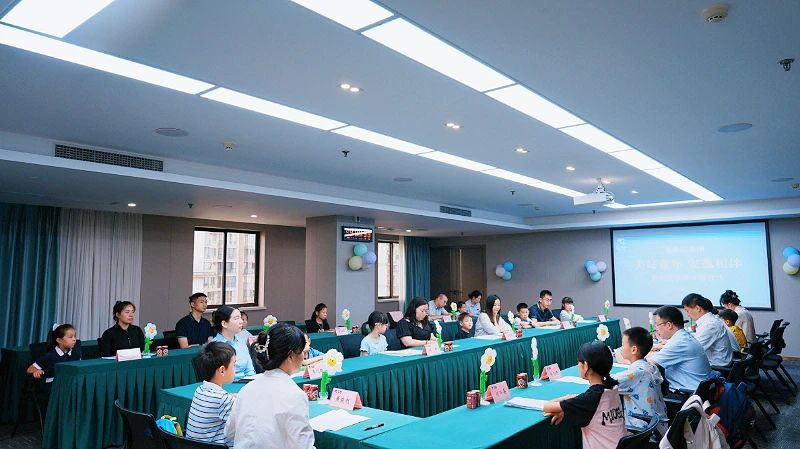 Ĵʡżšͯꡤң顱ӪůĿ